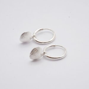 shell earrings no.1