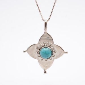 flower turkoois necklace